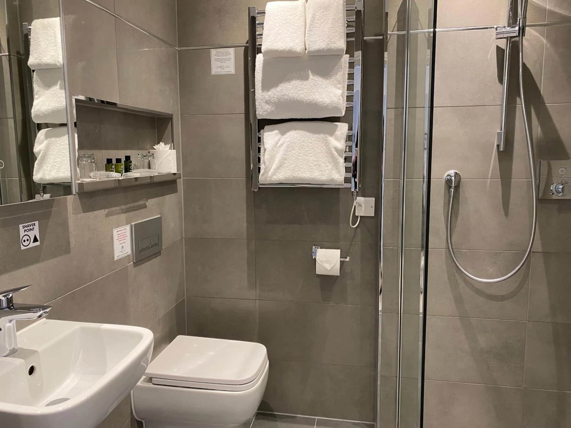 Oatlands Park Hotel