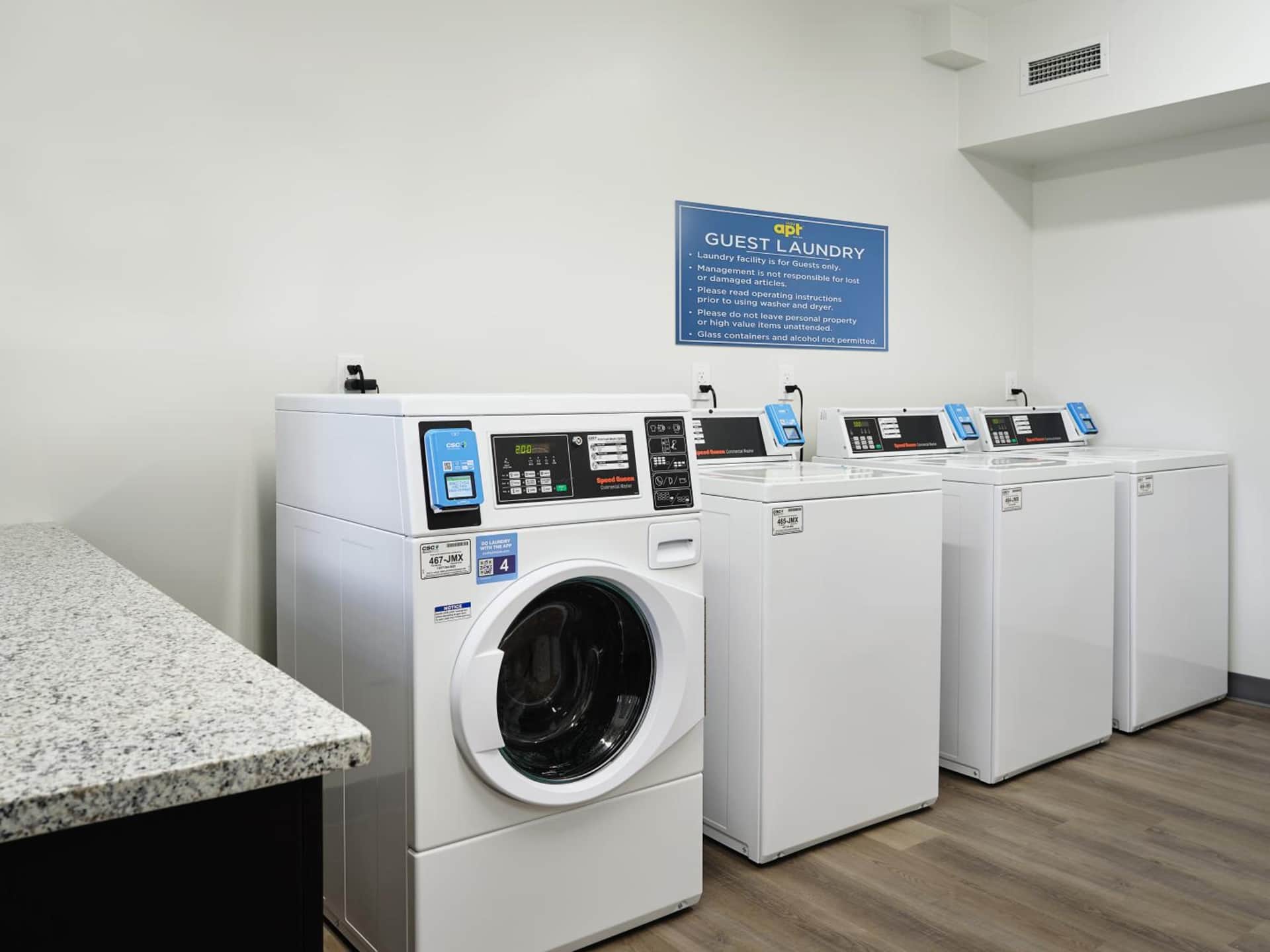 stayAPT Suites LaGrange
