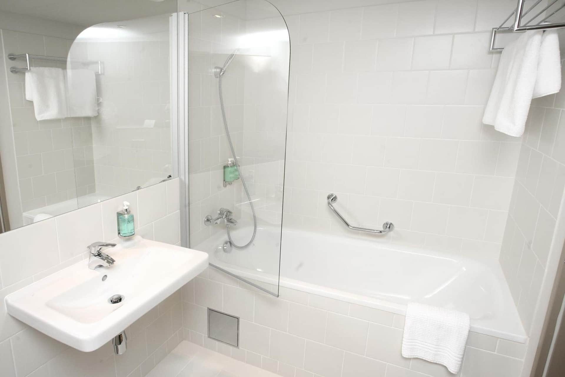 Leonardo Hotel Leeds