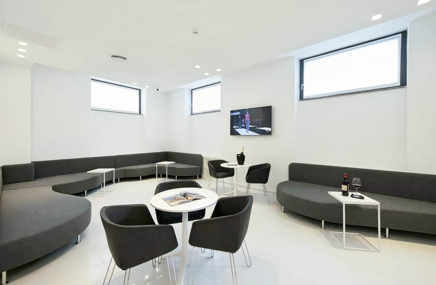 Mia Aparthotel