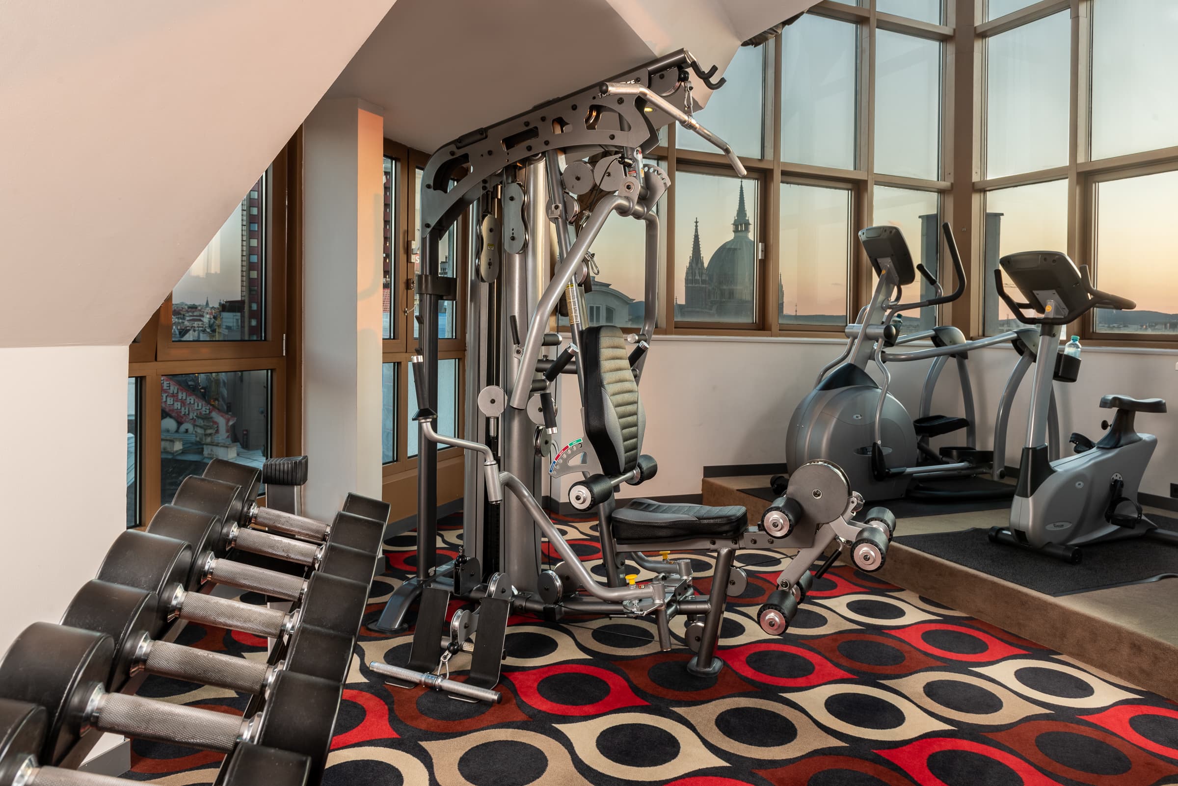 Leonardo Hotel Vienna Westbahnhof