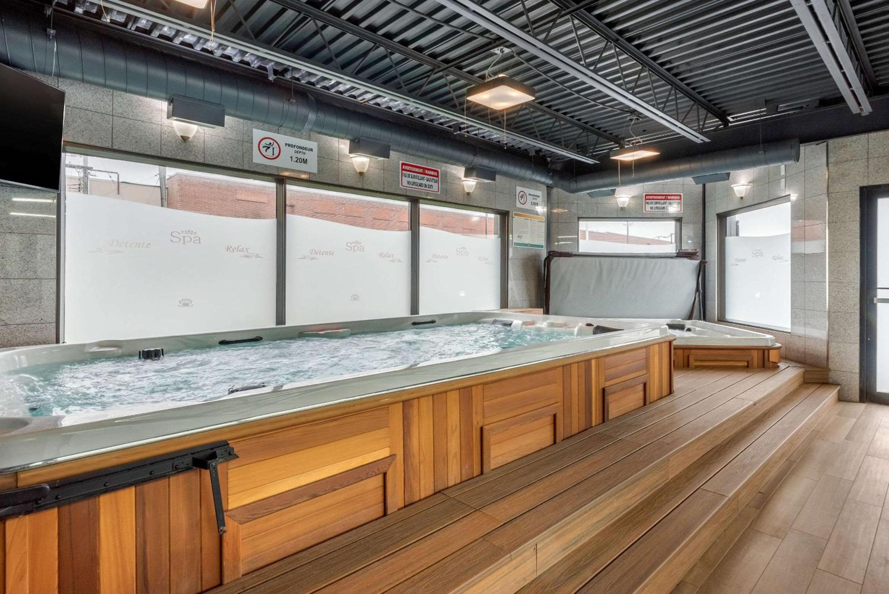 Quality Hotel Dorval