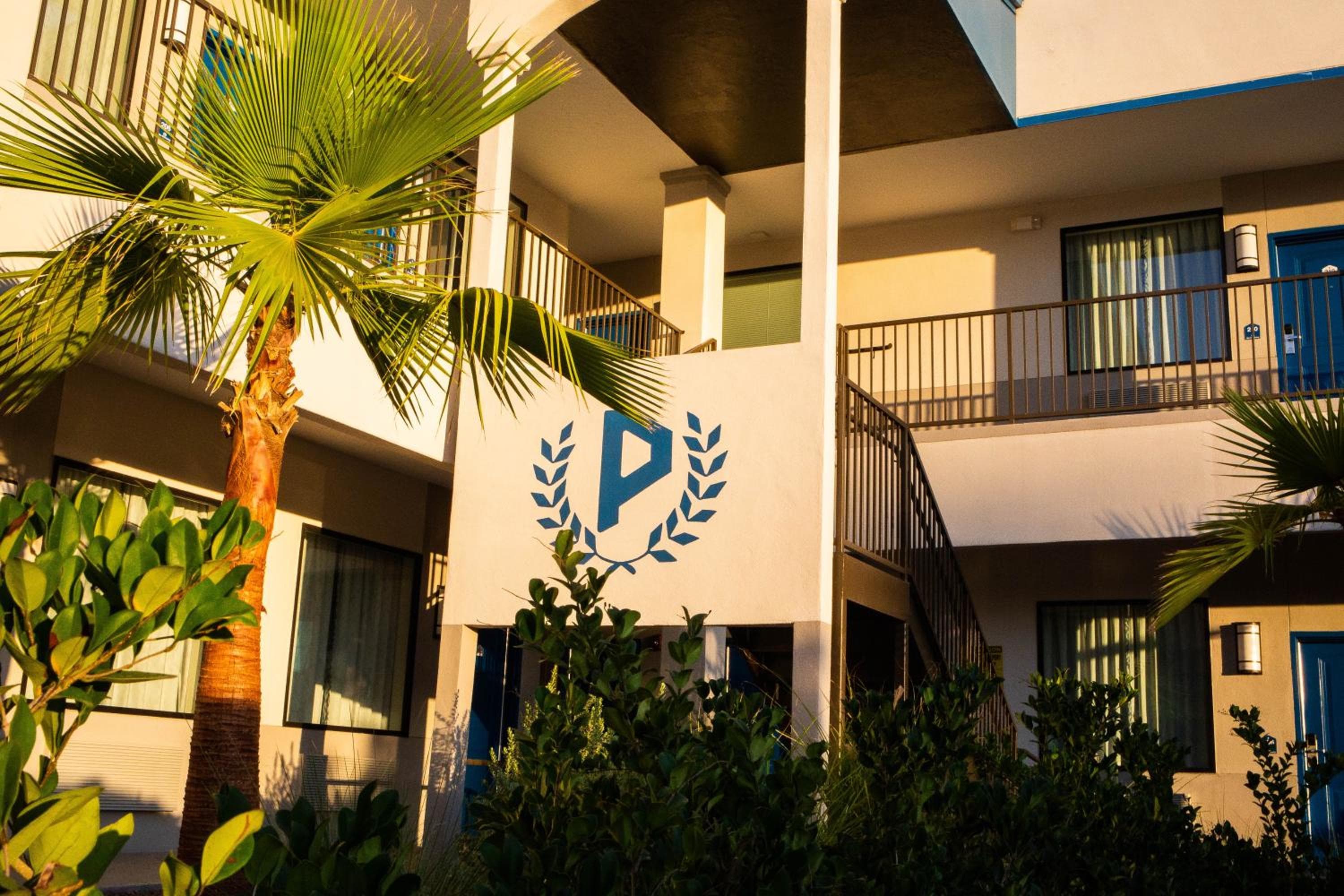 Palace Inn Blue El Paso