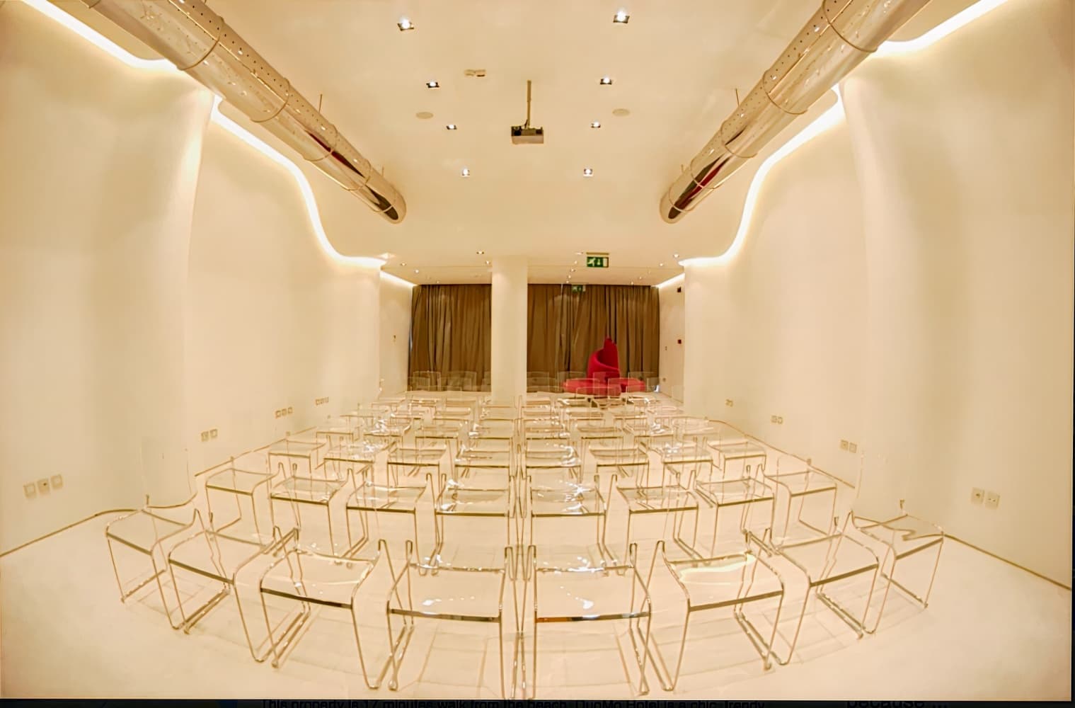 Duomo hôtel & nomi club