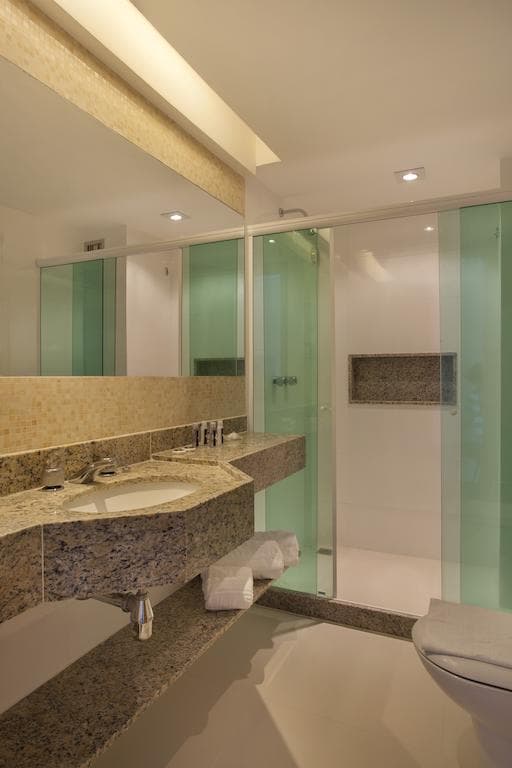 Royalty Barra Hotel