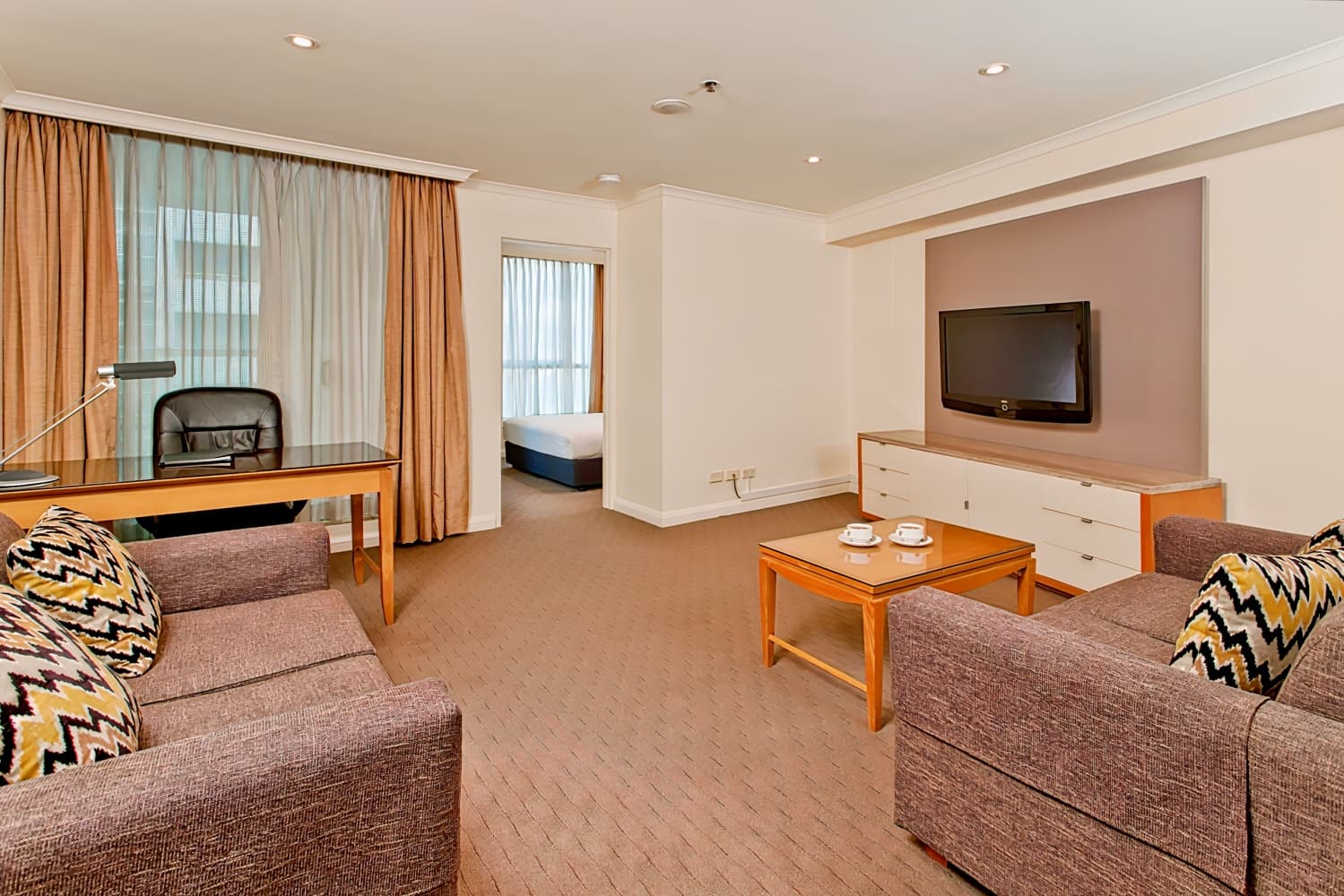 Radisson Hotel & Suites Sydney