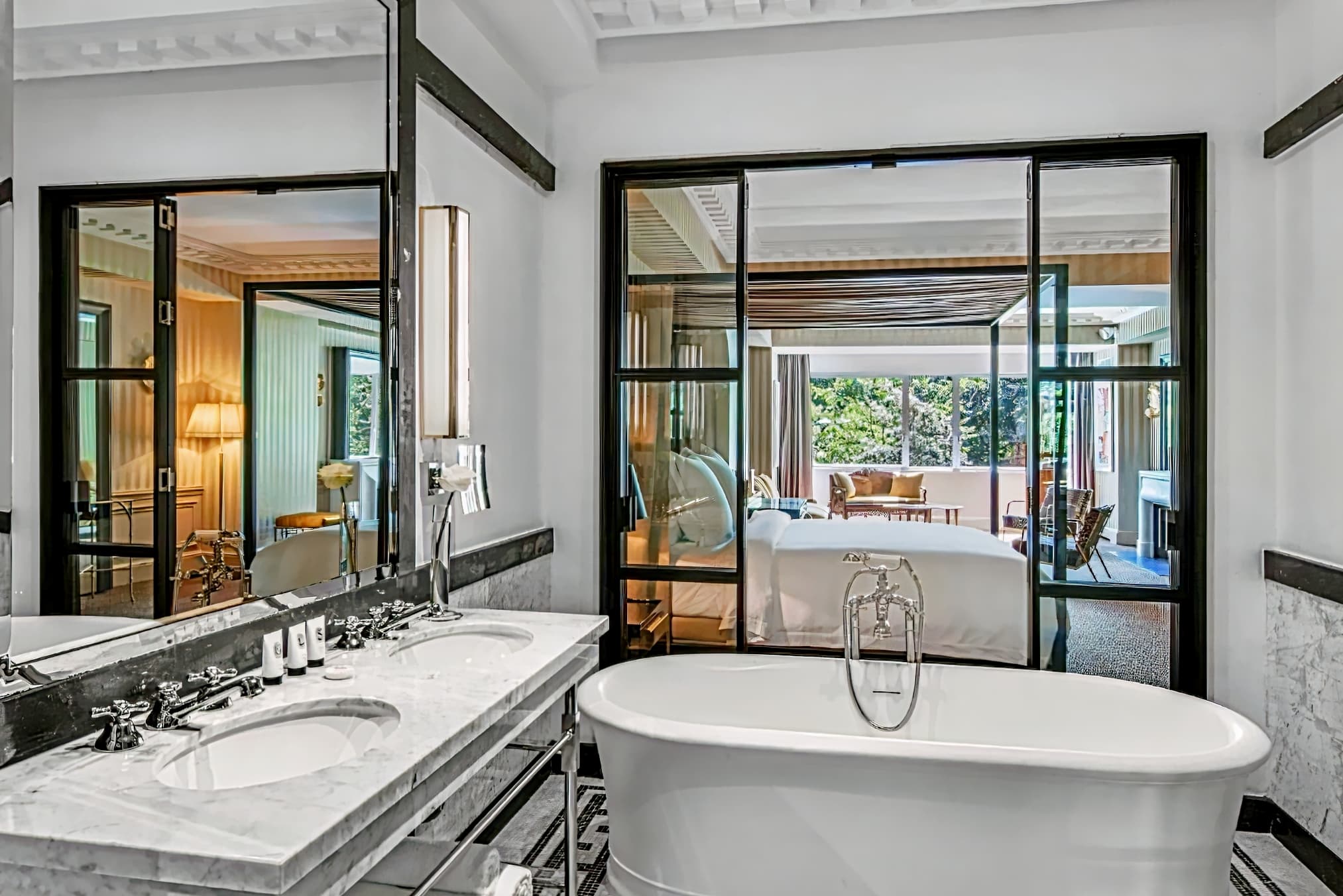 Hôtel de Berri Champs-Elysées, A Luxury Collection Hotel