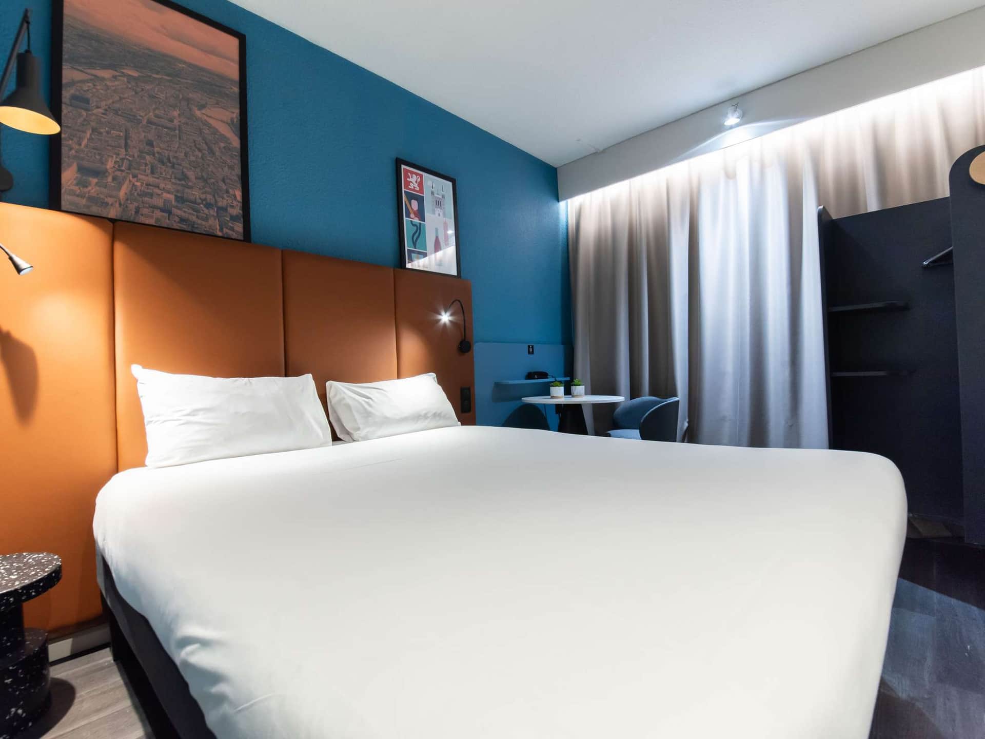 ibis Lyon North