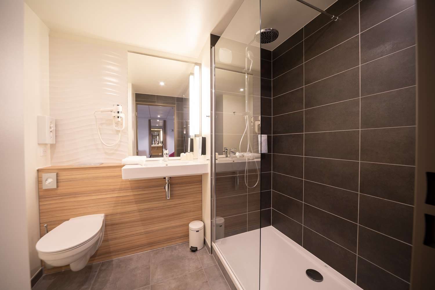 Campanile Findrol Savoie Léman