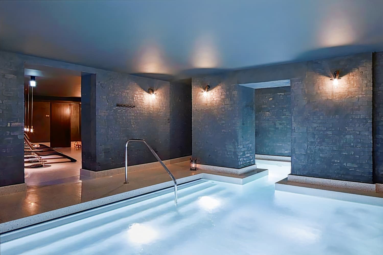 St James' Court, A Taj Hotel, London