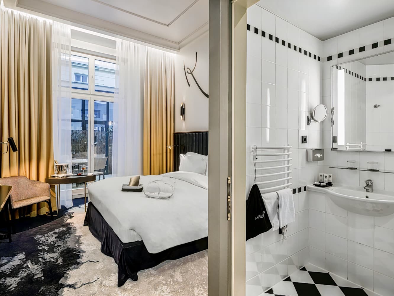 Century Old Town Prague - MGallery