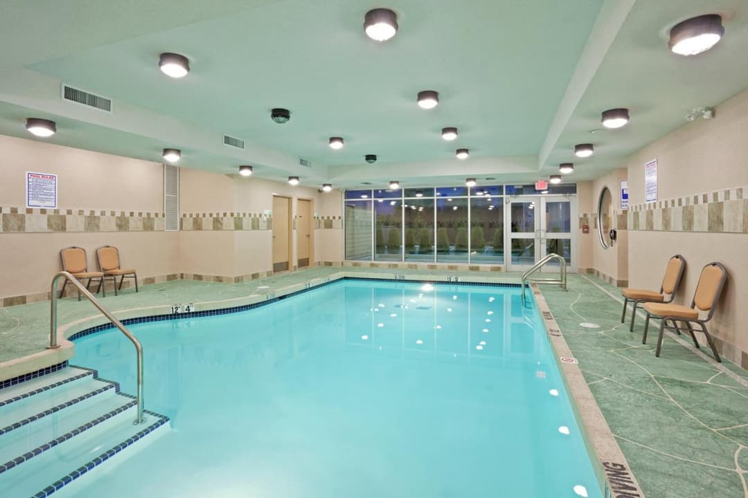 Holiday Inn Hotel & Suites Surrey East - Cloverdale, an IHG Hotel