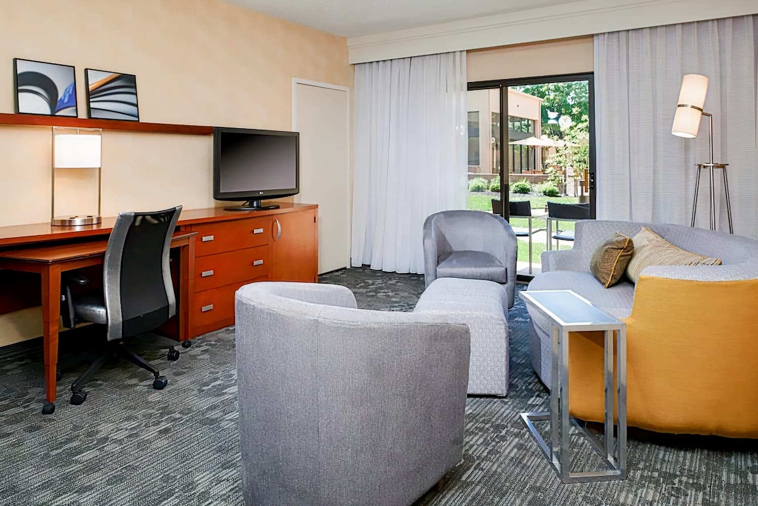 Courtyard Columbus Dublin