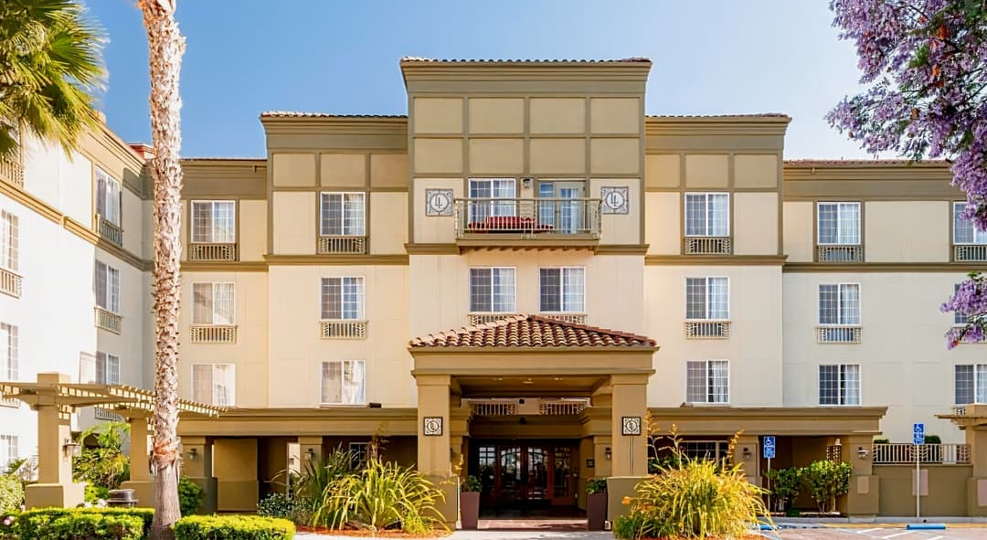 Larkspur Landing Sunnyvale