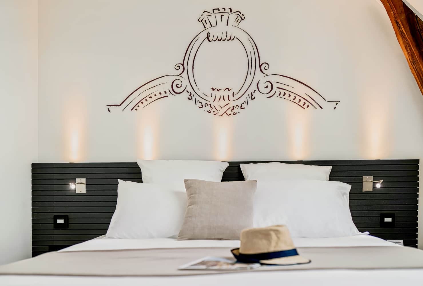 Best Western Premier Hôtel de la Cité Royale