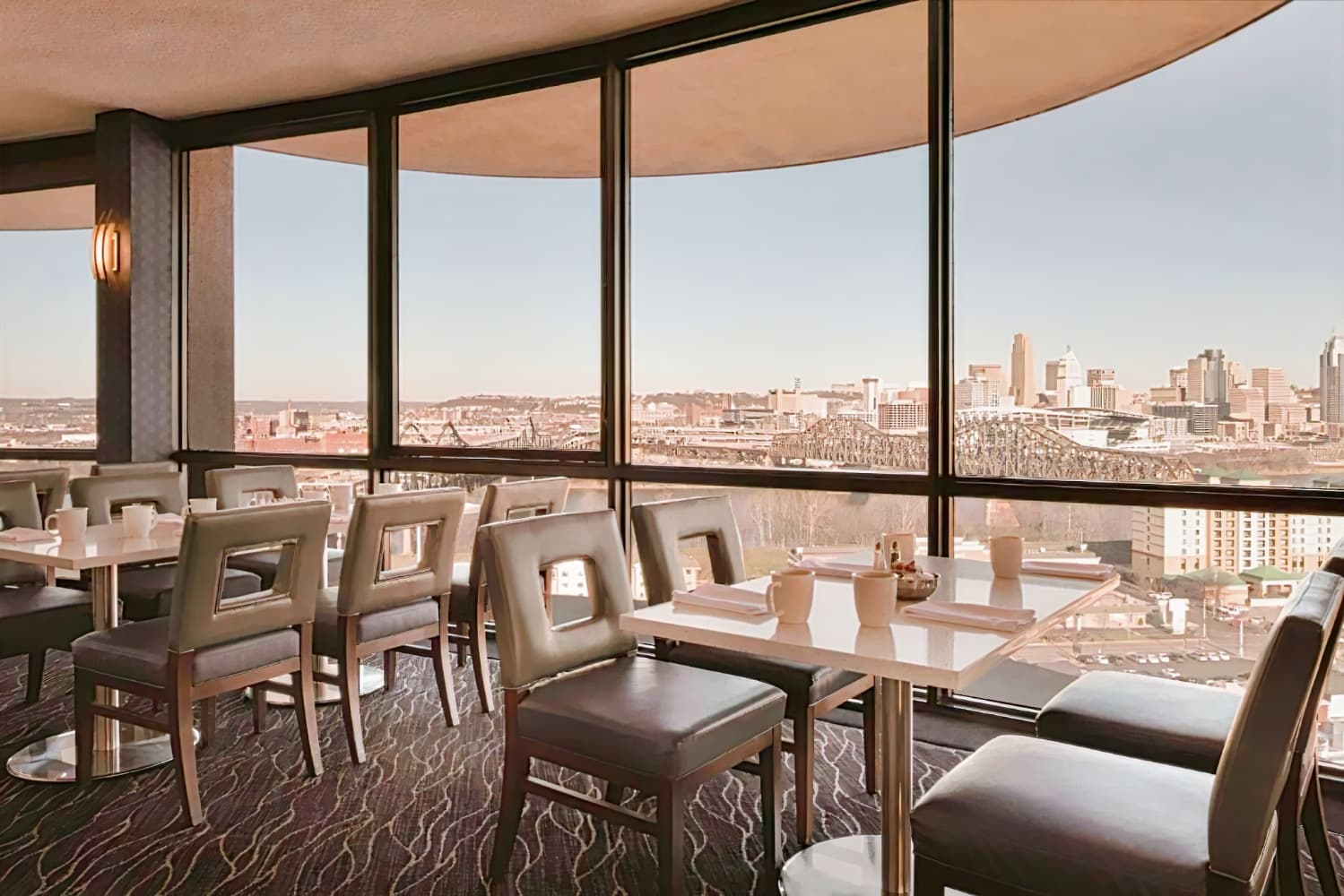 Radisson Hotel Cincinnati Riverfront