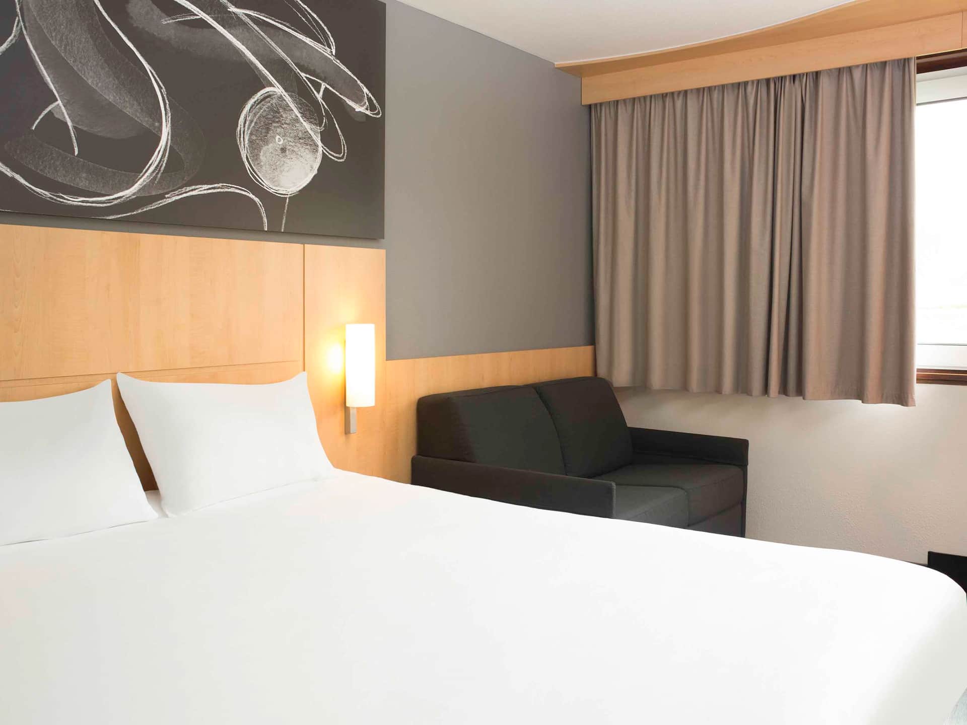 ibis 3 Lacs Neuchatel