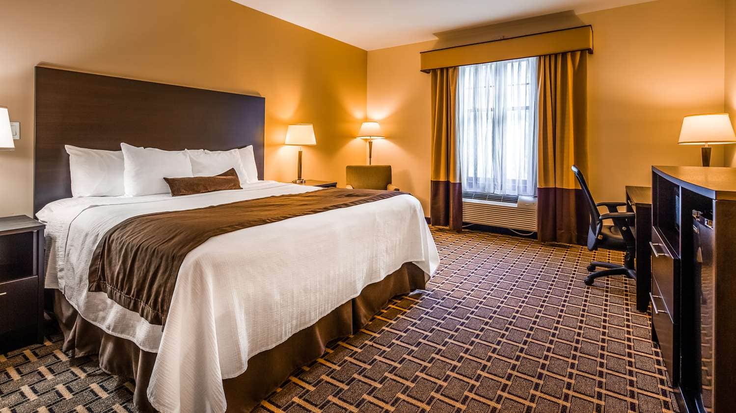 Best Western Plus The Inn & Suites At The Falls