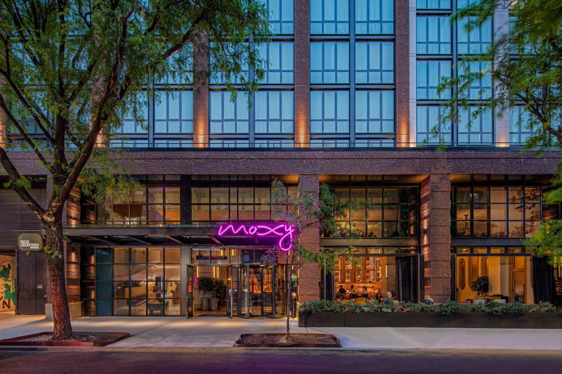 Moxy Brooklyn Williamsburg