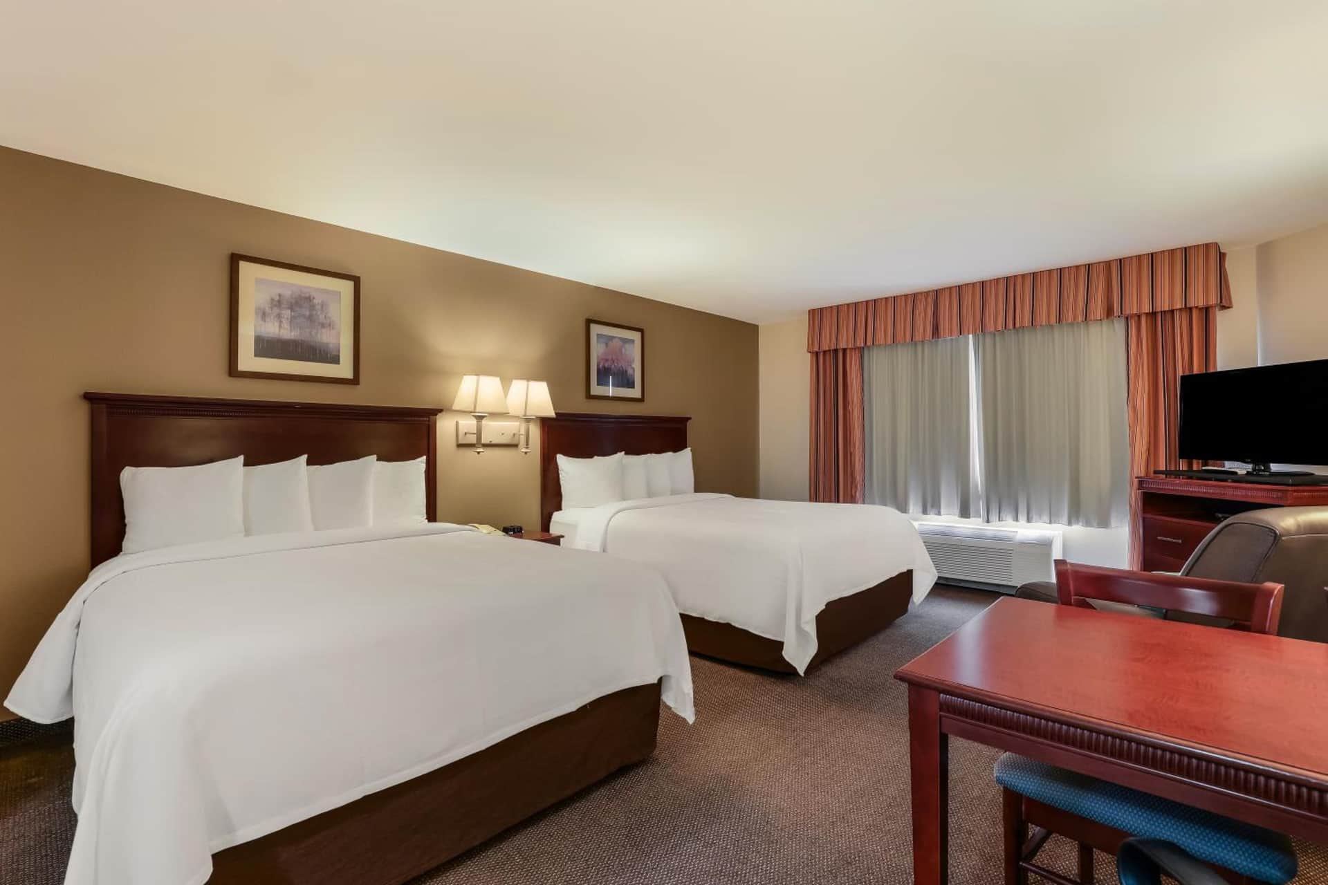 MainStay Suites Fitchburg - Madison