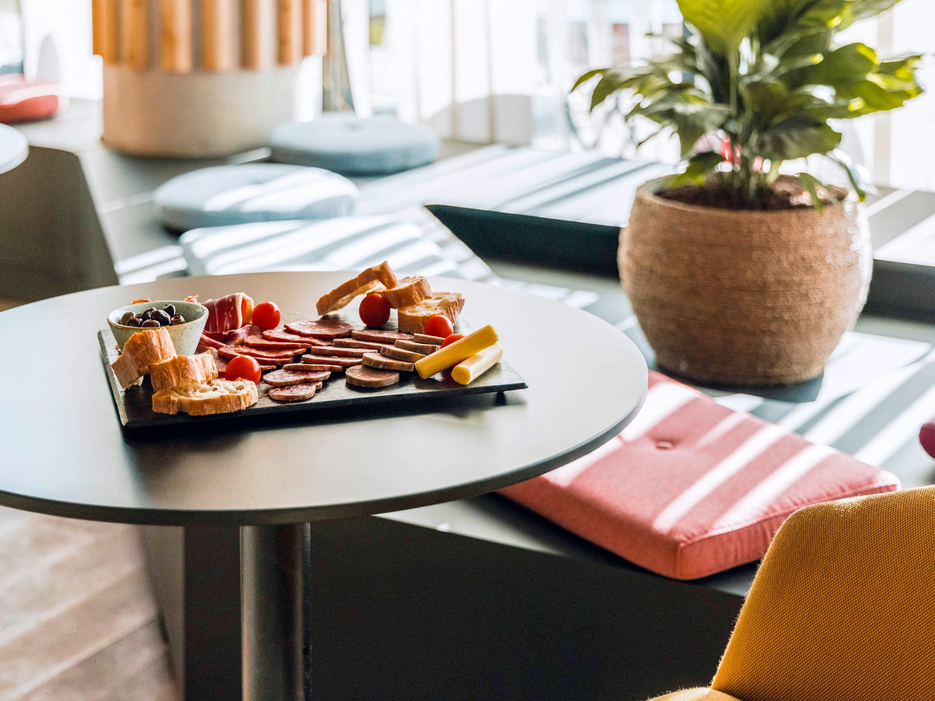 ibis Styles La Rochelle Centre Gare