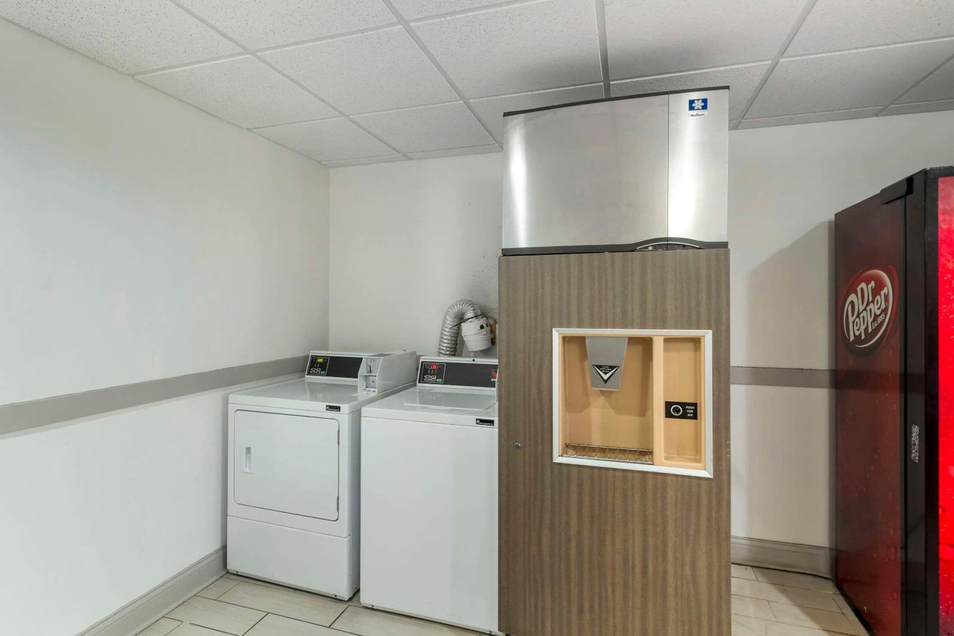 Comfort Inn & Suites Mundelein-Vernon Hills