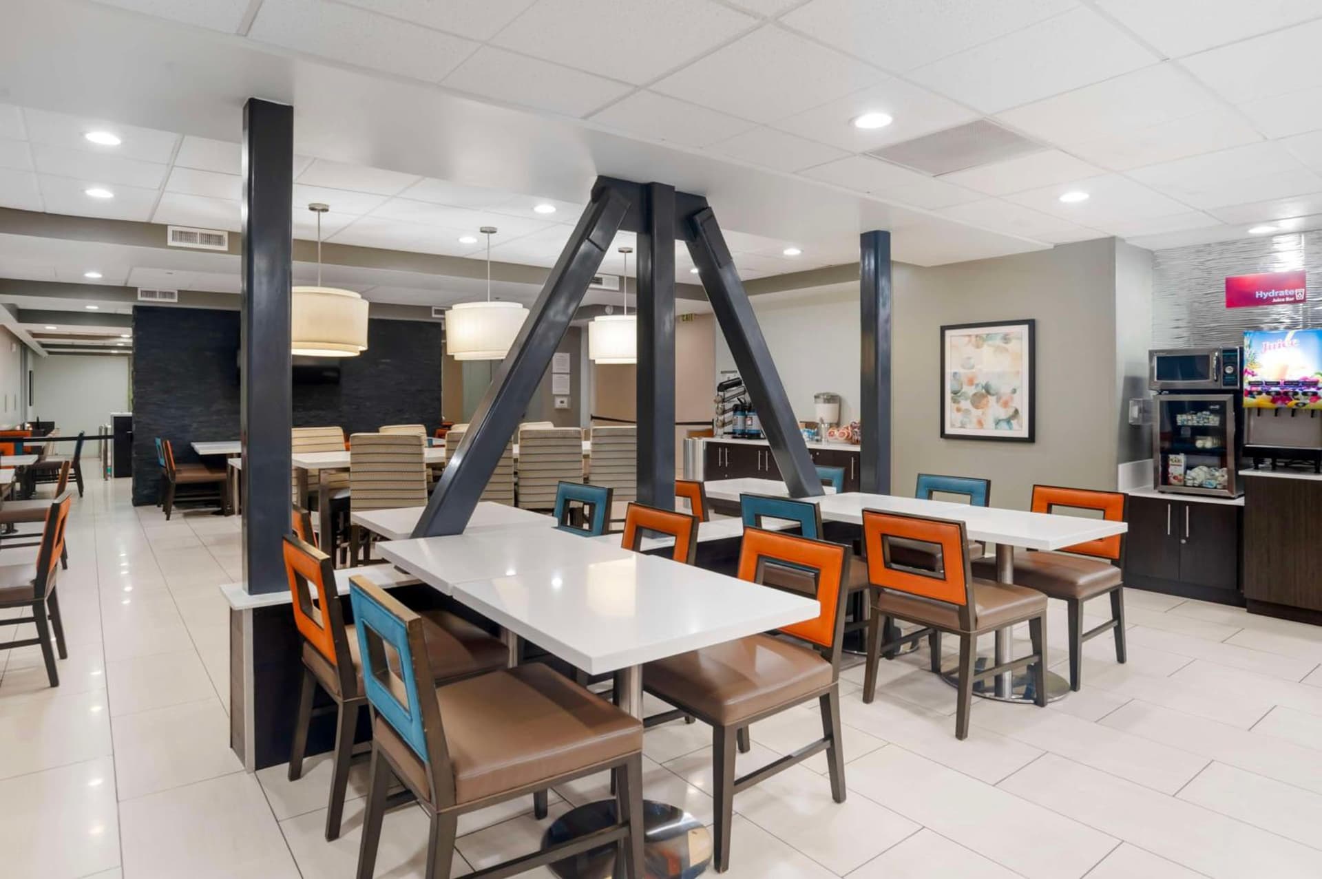 Best Western Plus Commerce Hotel