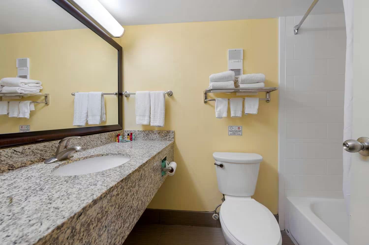 Best Western Louisville East Inn & Suites