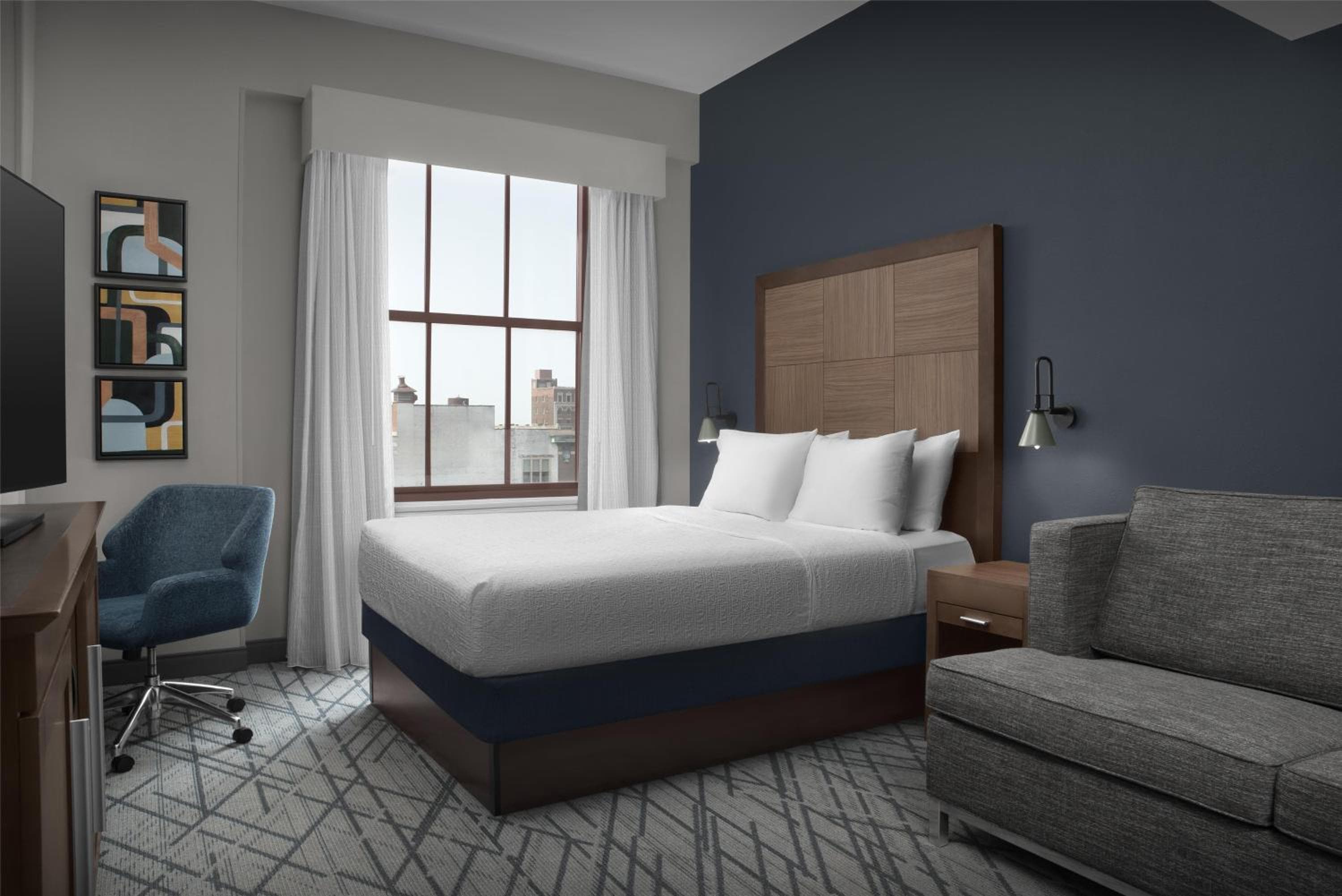 Hampton Inn Indianapolis Downtown Across from Circle Center