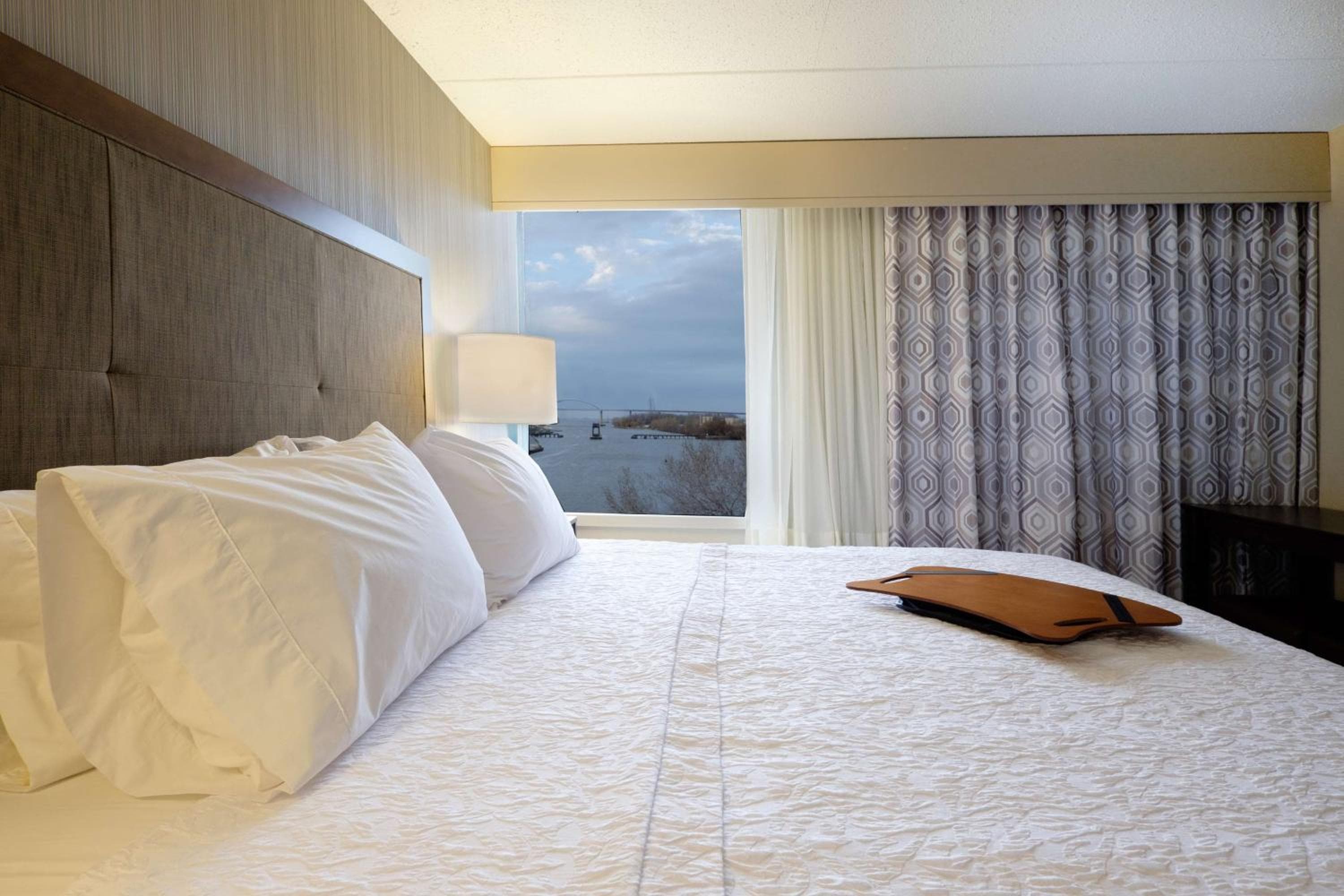 Hampton Inn Green Bay Downtown