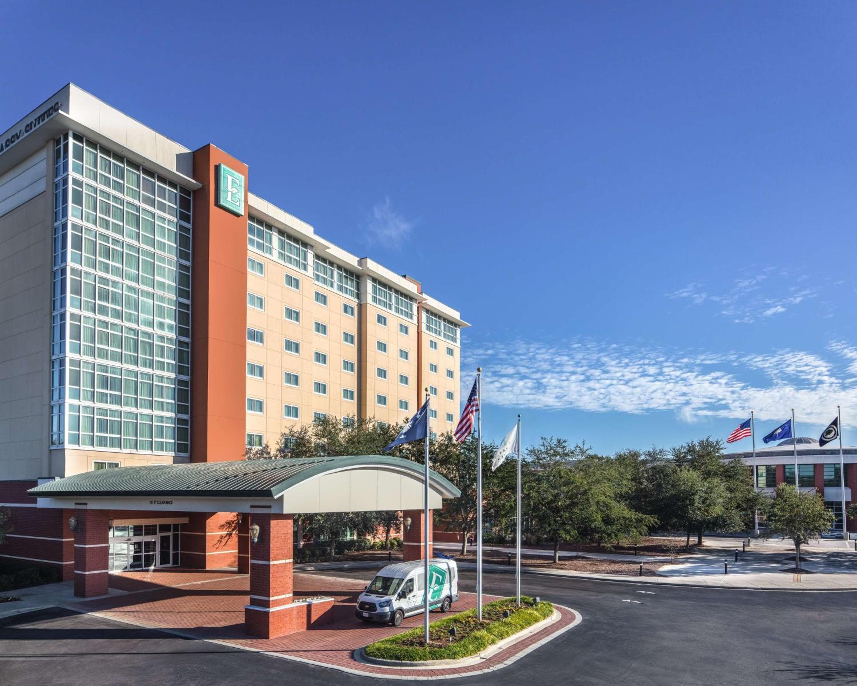 Embassy Suites by Hilton Charleston Airport Hotel & Convention Center