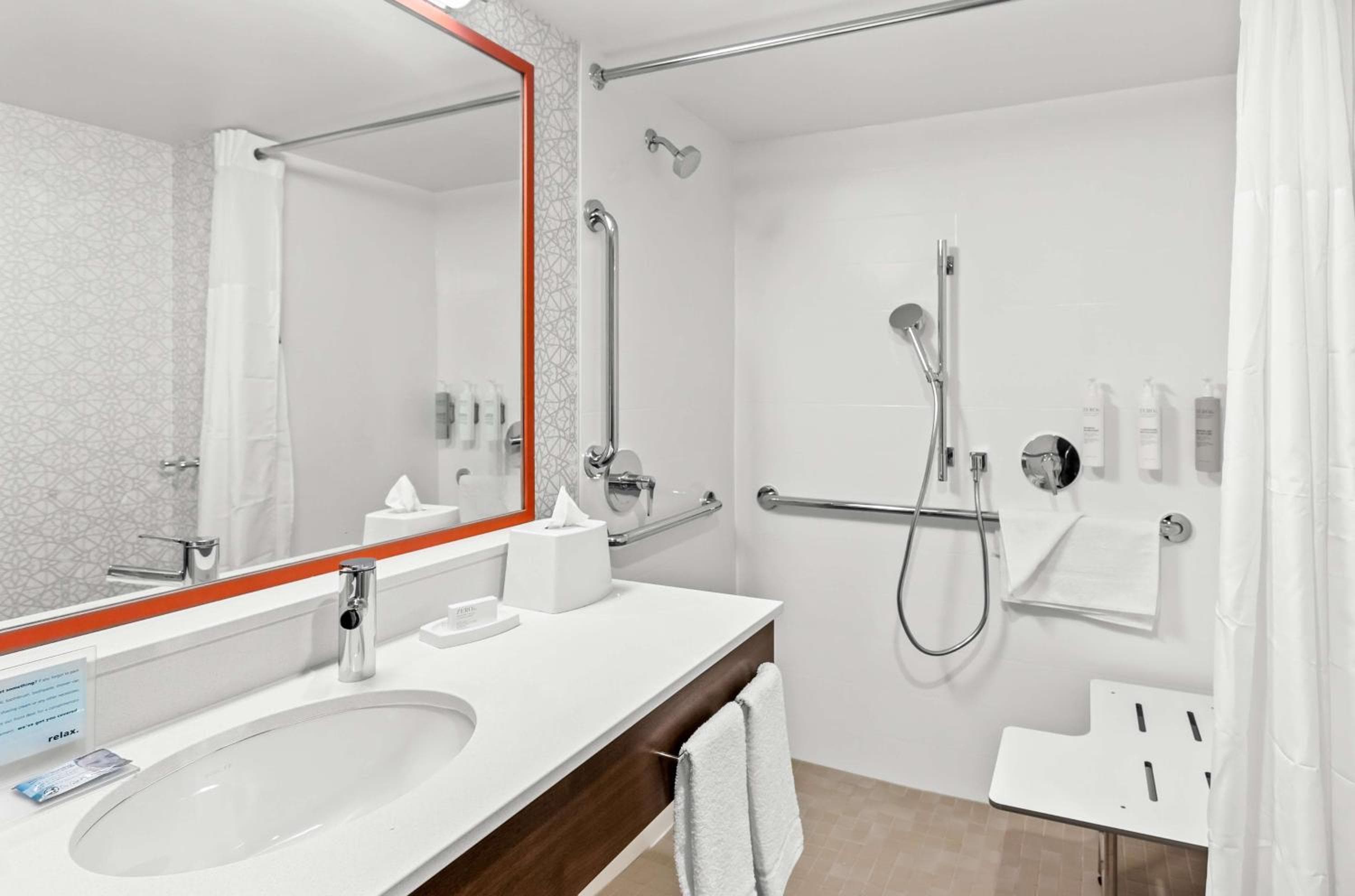 Hampton Inn Chicago-Naperville