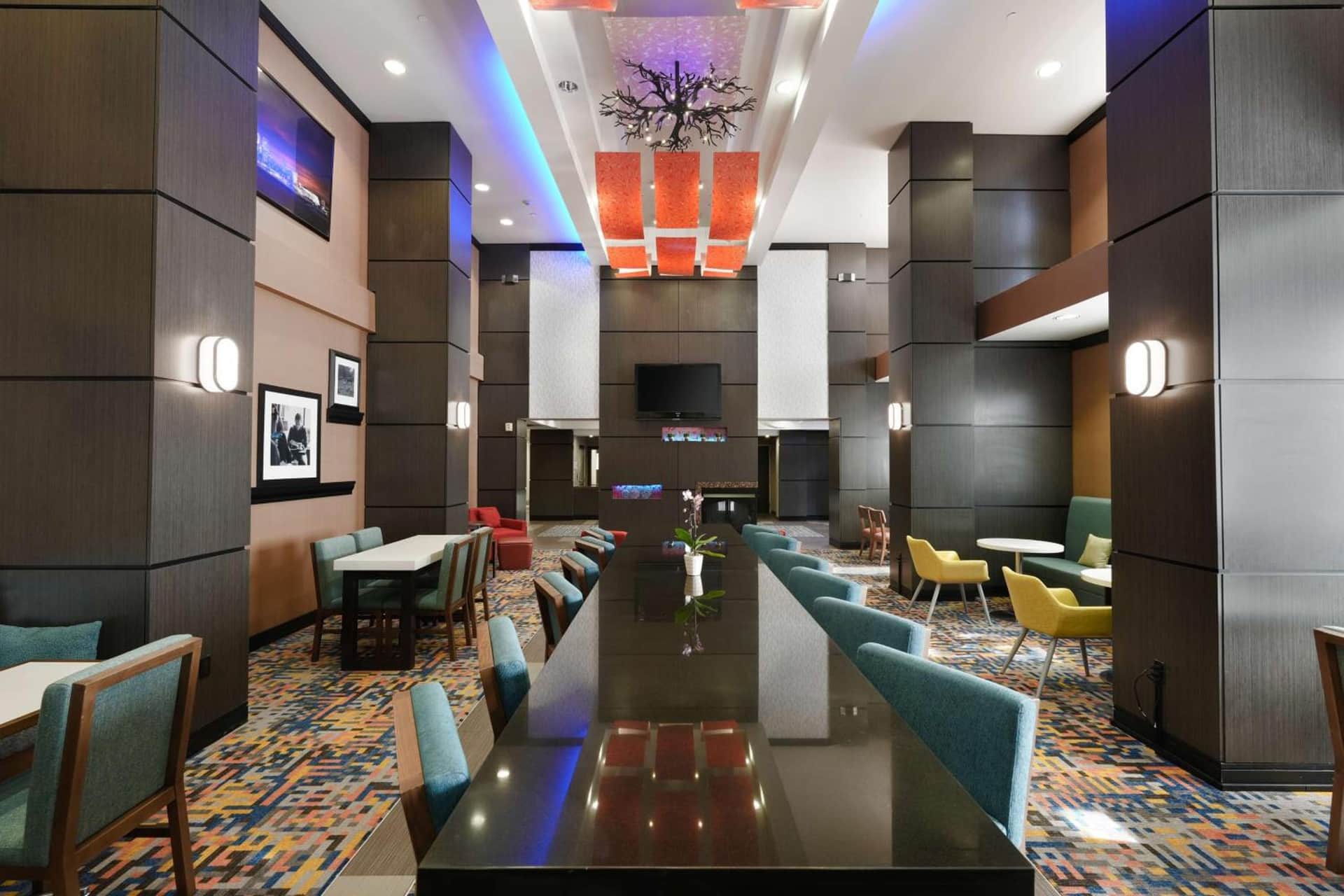 Hampton Inn & Suites Tulsa/Central