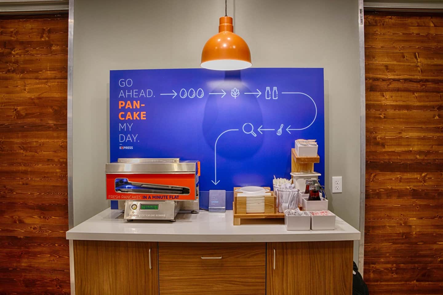 Holiday Inn Express & Suites Chicago - Oak Forest